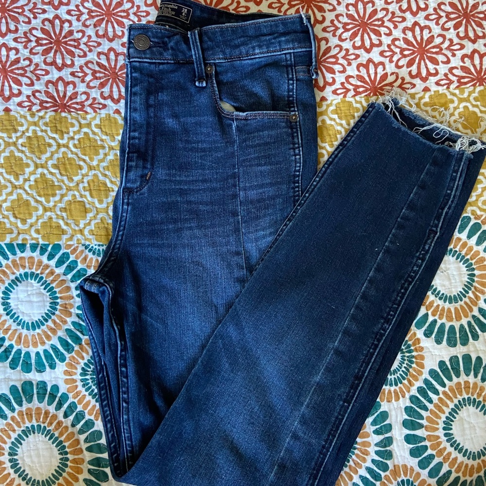 Abercrombie High Rise Super skinny